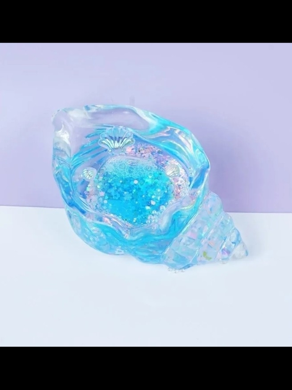 Pawtoto Clear Seashell Squishy Toy